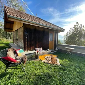 Appartement Jolie Avec Jacuzzi Pour Les Amoureux De La Nature, Tullins
